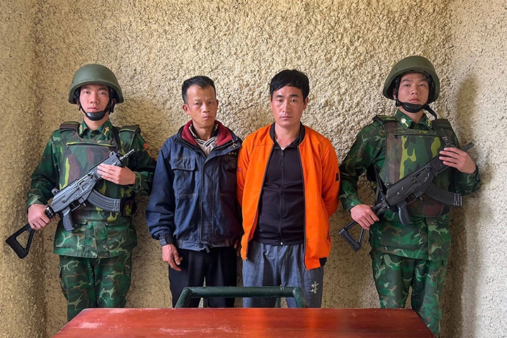 Đưa đón người nhập cảnh trái phép, 2 đối tượng ở Điện Biên bị khởi tố